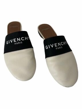 Givenchy Paris Bedford Flat Slip on Mules 36.5